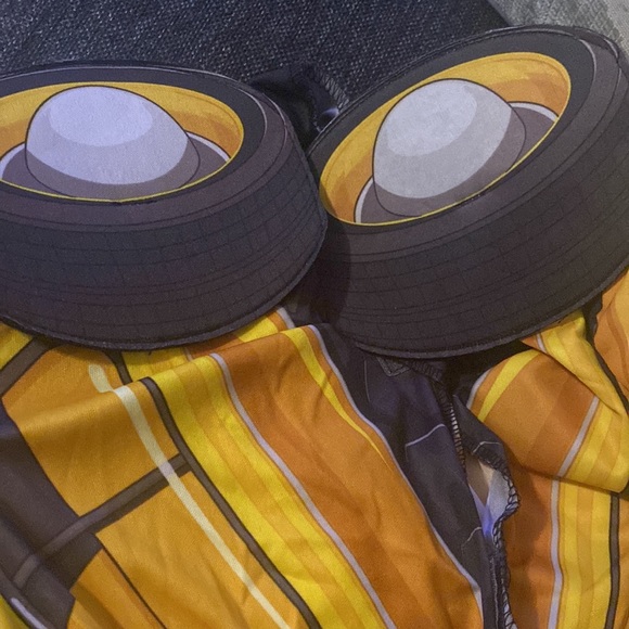 Child’s Muscle Transformers Bumblebee Costume 8/10 - Picture 4 of 5